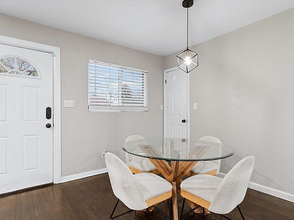 3rd image of 2992 Howey Rd