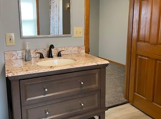 26066 Locust Grove Rd, New Holland, OH 43145