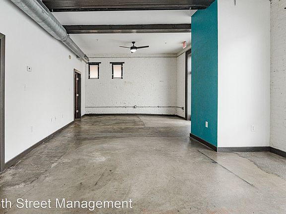 3rd image of 703 N Harrison St #410-976040