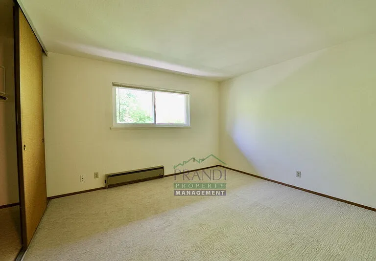 1562 Sir Francis Drake Blvd #1 — Photo 14