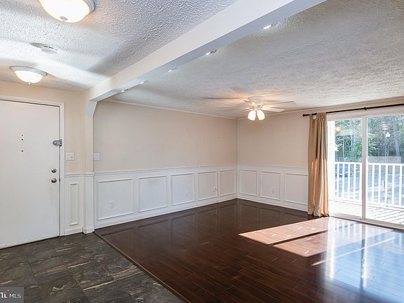 4th image of 8040 Abbey Ct APT G