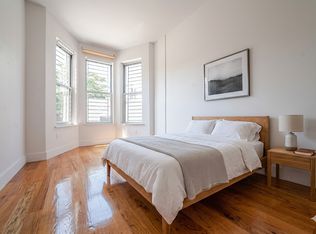 96 George St #2E, Brooklyn, NY 11206