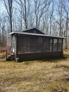 306 Whittaker Farm Rd, Dingmans Ferry, PA, 18328