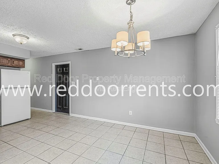 517 Gibbs St — Photo 13