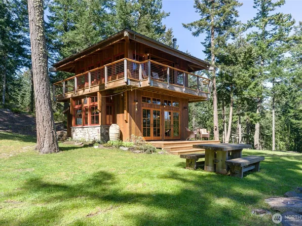 123 South Ridge Road, Decatur Island, WA 98221