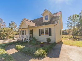 300 Dennis Cash Rd, Mount Airy, GA 30563