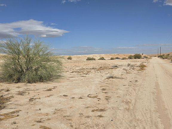 4th image of E County 12th St