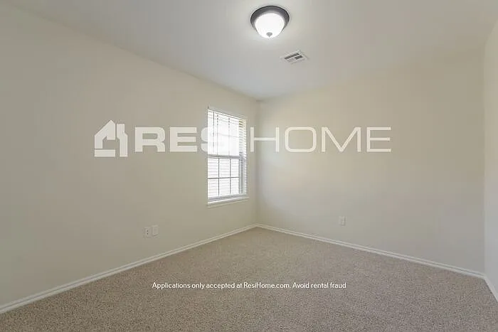 1541 NW 125th St — Photo 12