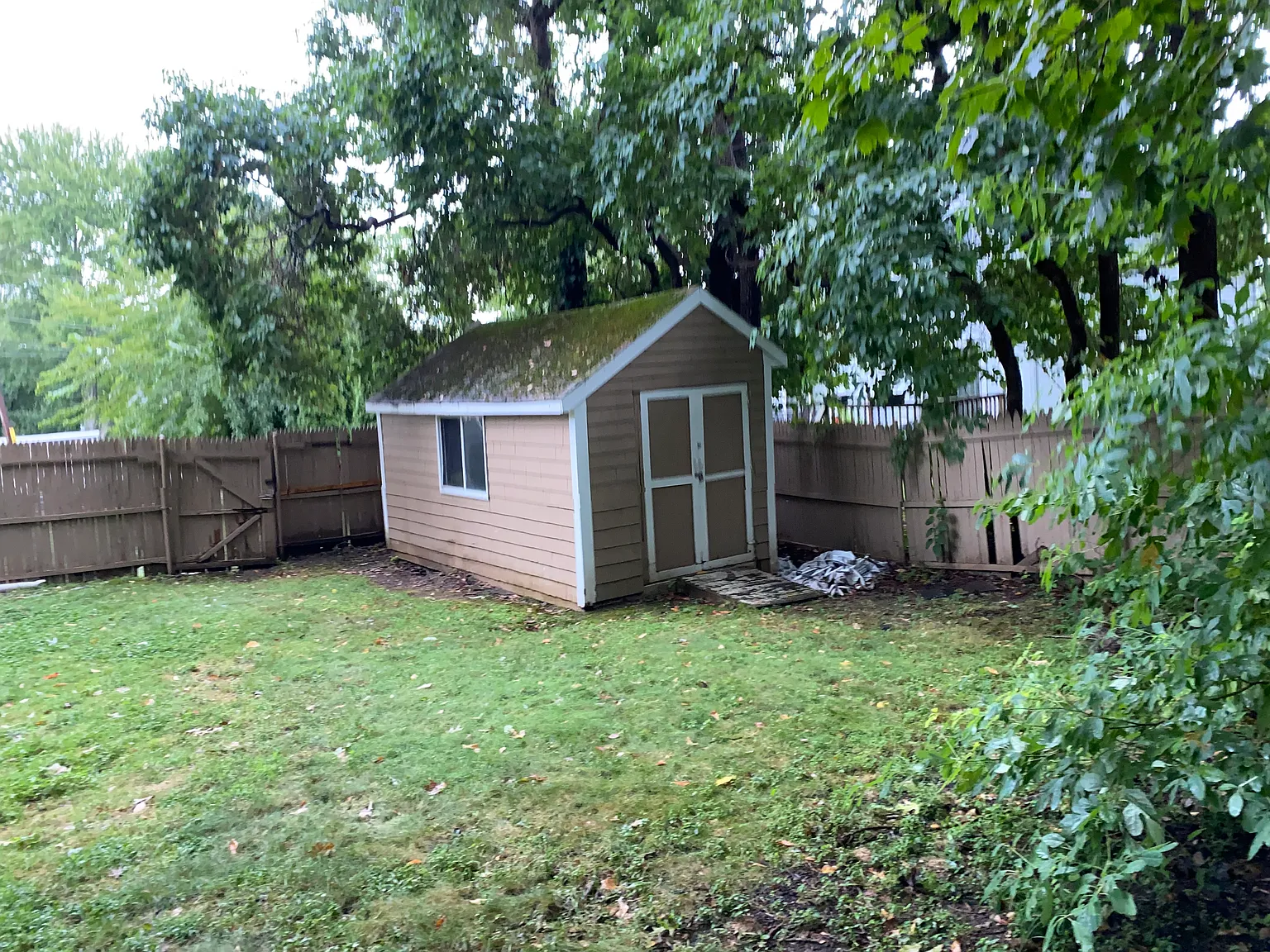 2 bed, 1.5 bath, 2332 sqft, $2,500 — Photo 4