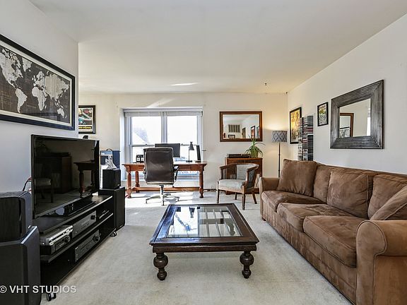 2nd image of 803 Garfield Ave APT B