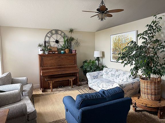 5th image of 972 N Elkriver Way