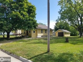 1811 S Harding Ave, Mason City, IA 50401