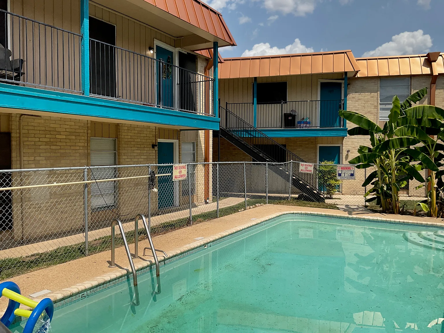The Timbercreek Apartments — Photo 4