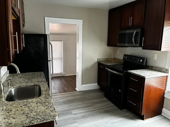 405 Main St Floor 2, Reisterstown, MD 21136