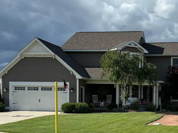 3133 Stoneybrook Pl, Bay City, MI 48706