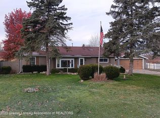 14076 Turner Rd, Dewitt, MI 48820