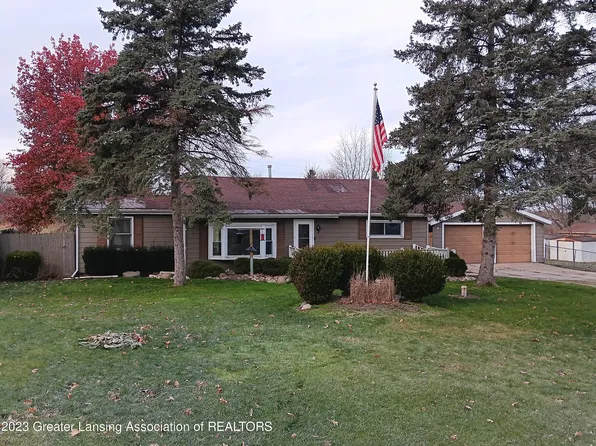 14076 Turner Rd, Dewitt, MI 48820