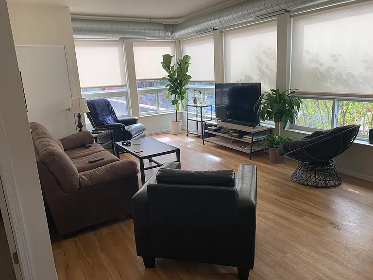 The Rail Apartments — Photo 5