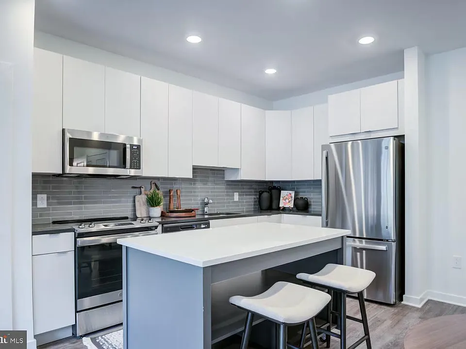 503-29 N Columbus Blvd #1219