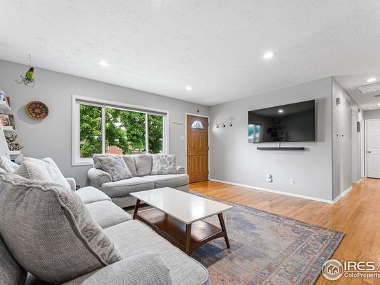 848 S Swadley St, Lakewood, CO 80228