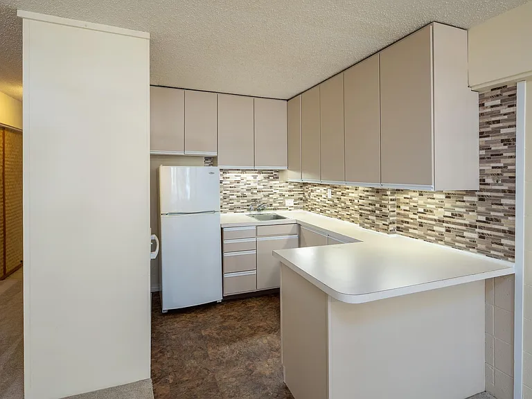 1630 Makiki St #C203-1 — Photo 1