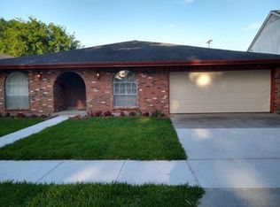 541 W Marlin Ct, Terrytown, LA 70056