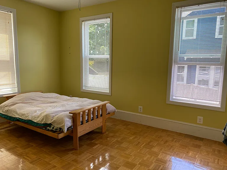 24 Lawrence St #0 — Photo 10