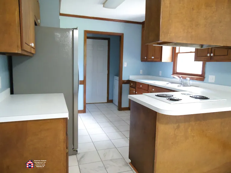 115 Bett Dr — Photo 3