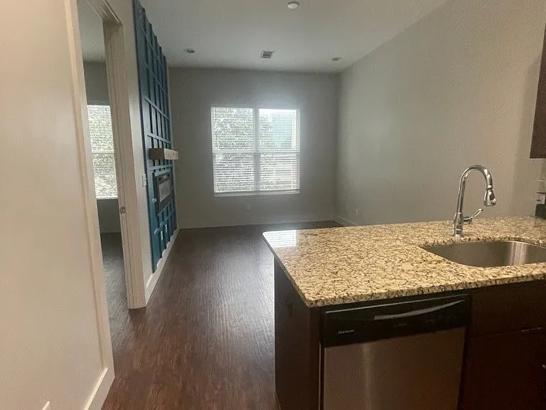 214 Louise Ave — Photo 30