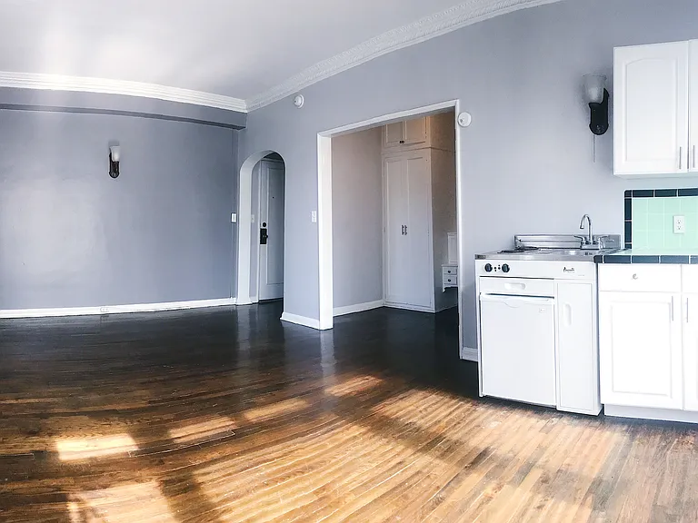 La Leyenda Apartments — Photo 34
