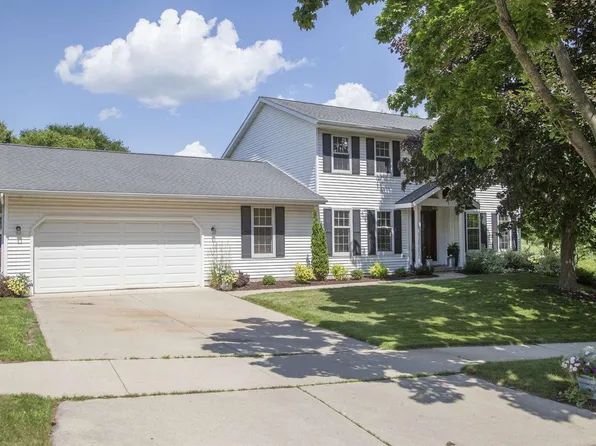 2945 Maple Run Drive, Madison, WI 53719