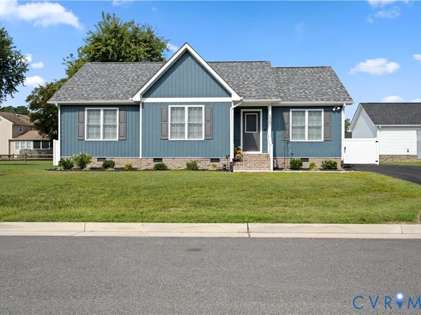 1267 Briarcliffe Dr, Colonial Heights, VA 23834