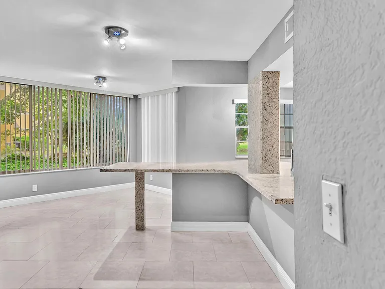 2881 N Oakland Forest Dr #105 — Photo 4