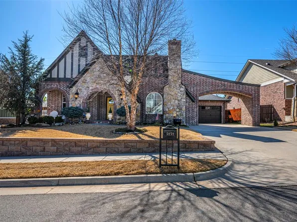 3232 Clock Tower Cir, Edmond, OK 73034