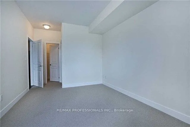 128 Garden Dr #323 — Photo 9