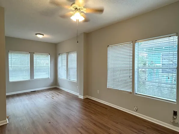 2786 Forbes St, Jacksonville, FL 32205