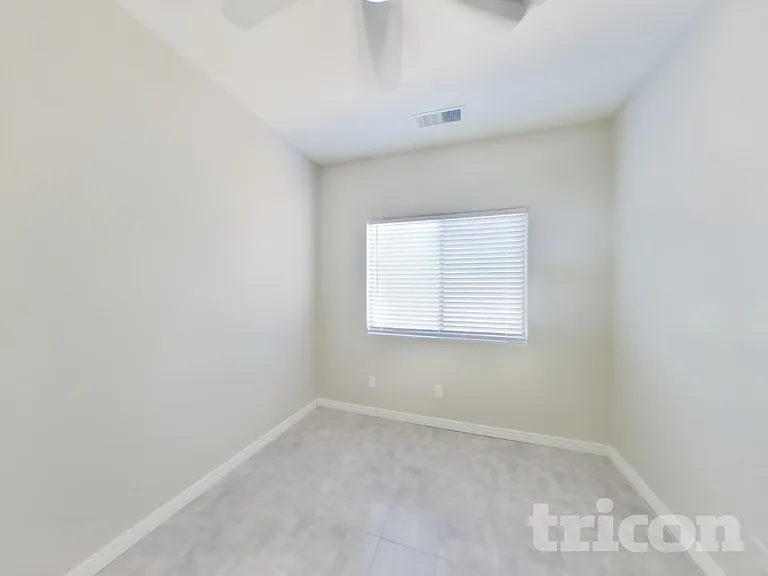 8418 W Sonora St — Photo 15