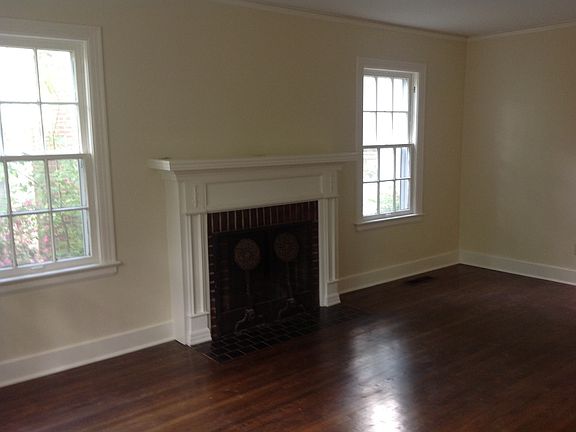 4th image of 2619 N Grant St