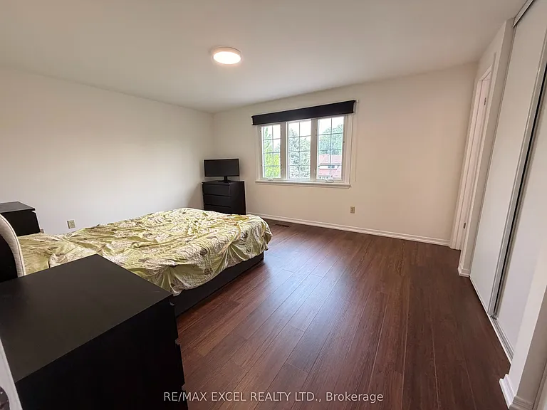 50 Shootfield Cres — Photo 17