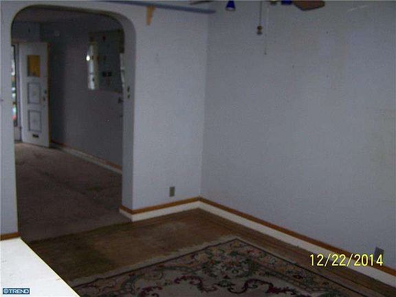 5th image of 1537 Devereaux Ave