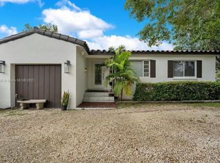 5917 SW 62nd Ave, South Miami, FL 33143