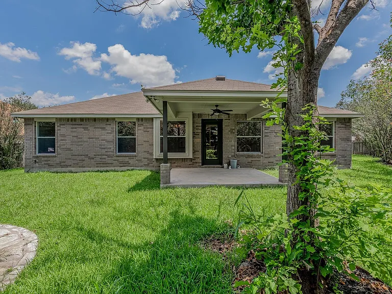 3213 Canyon Ledge Cv — Photo 32