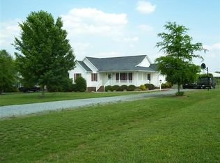 3392 Golden Oaks Dr, Graham, NC 27253