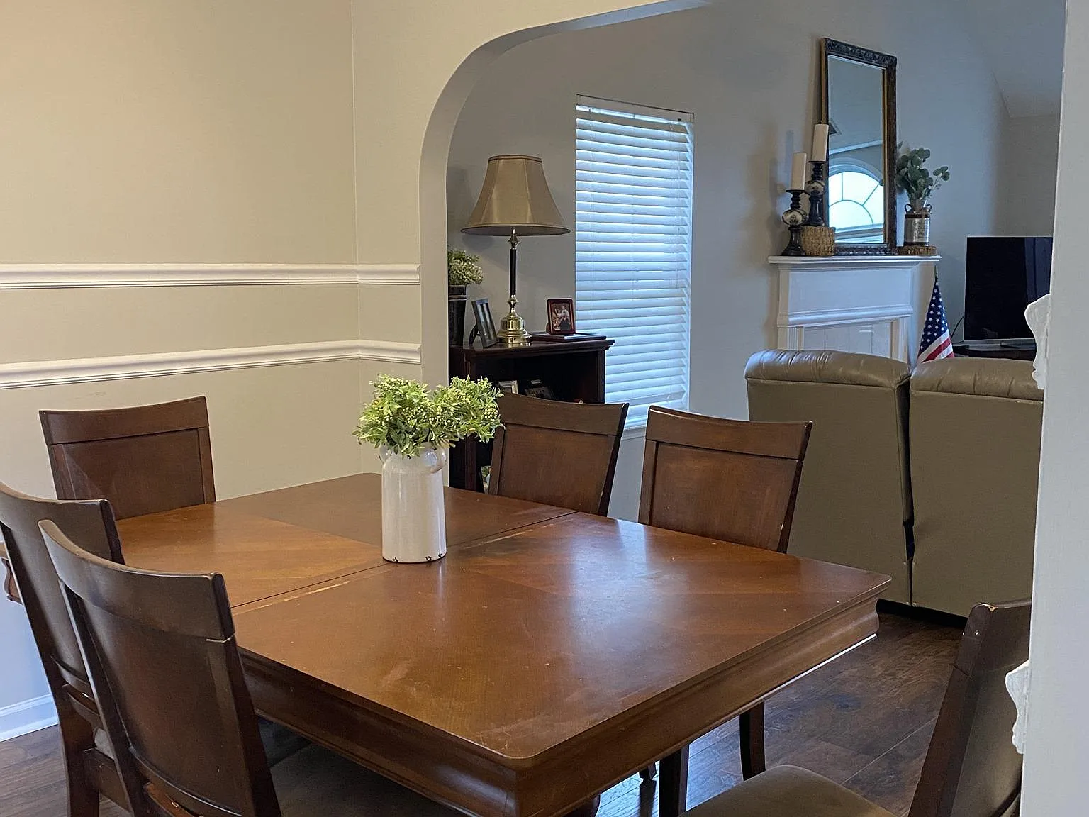 3 bed, 2.5 bath, 1701 sqft, $2,250 — Photo 4
