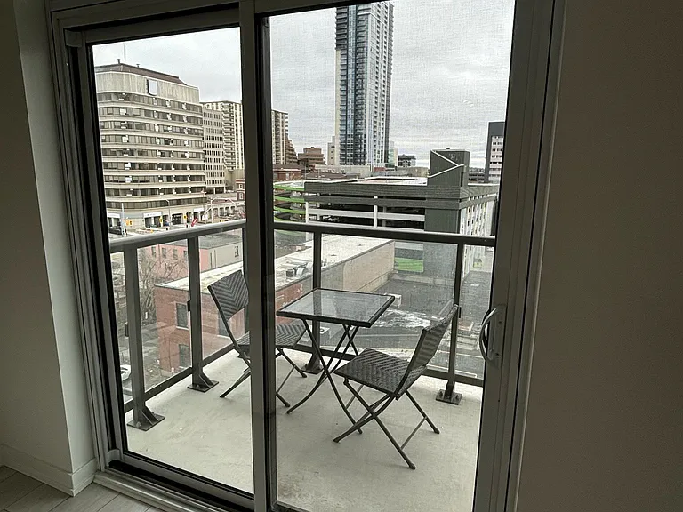 55 Duke St W #606 — Photo 23