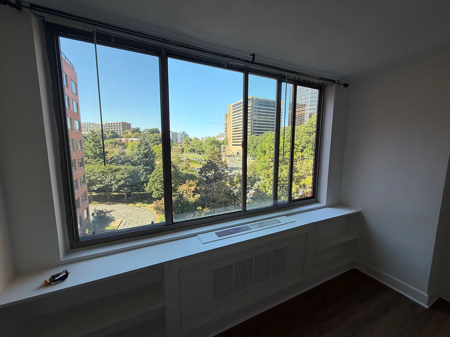 Studio, 383 sqft, $1,650 — Photo 3