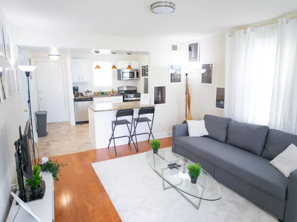 228 56th St NE, Washington, DC 20019