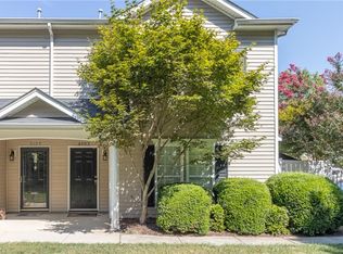 6103 McConnell Dr, Kernersville, NC 27284