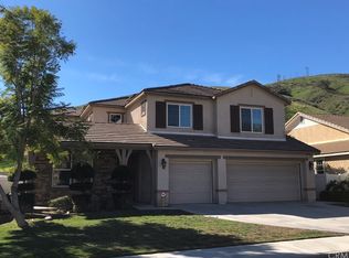 1125 W Shady Creek Dr, San Bernardino, CA 92407