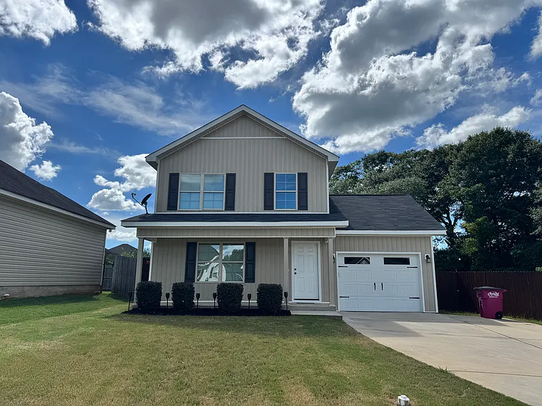 107 Kathryn Pl — Photo 1